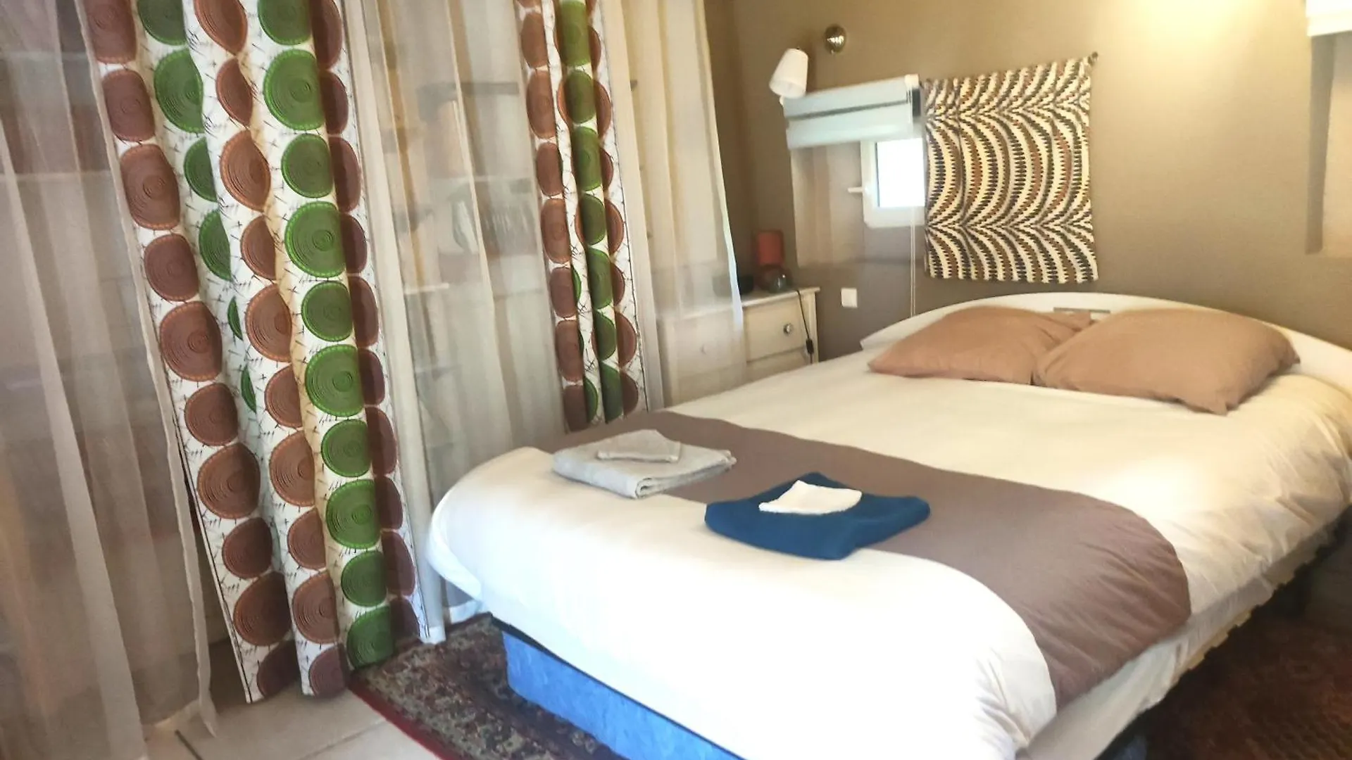 Grande Maison Familiale - Proche Rodez, Wifi, Calme Et Jardin Luc